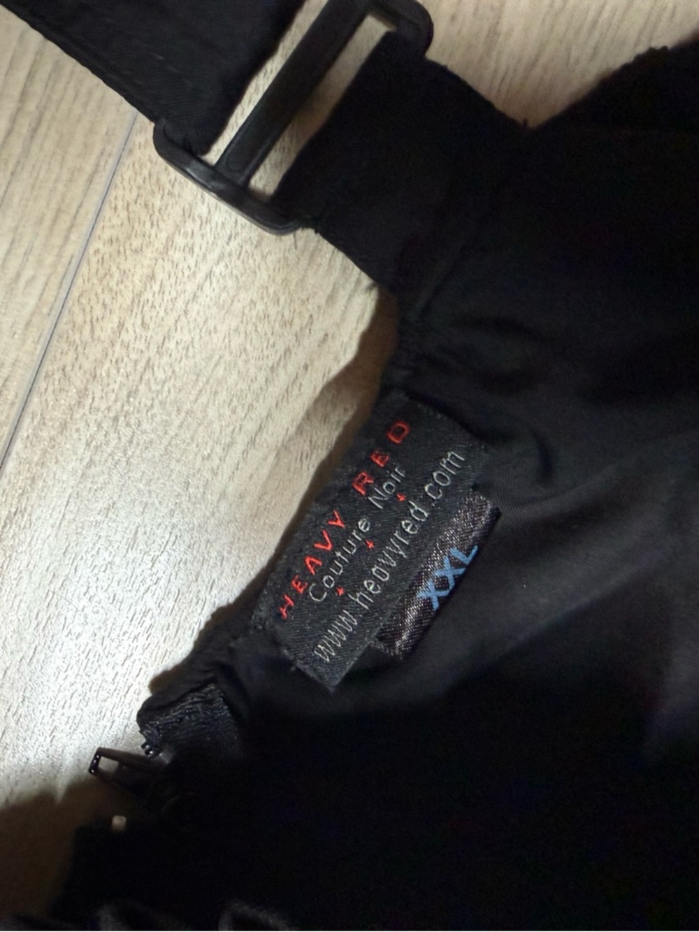 Heavy Red High Low Gothic Victorian Dress - Picture 3 of 3